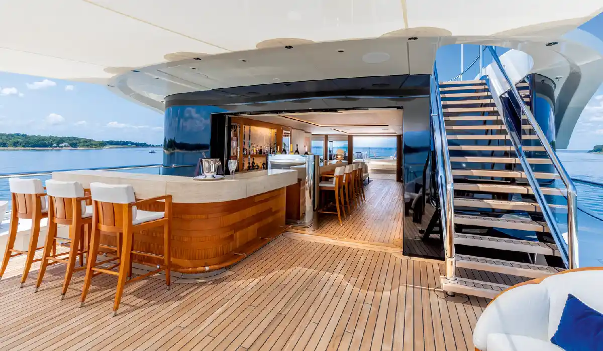 Feadship - Lunasea - Luxury Yacht Rentals Near me - Used Luxury Yachts Near me - Exclusive Concierge Club.webp